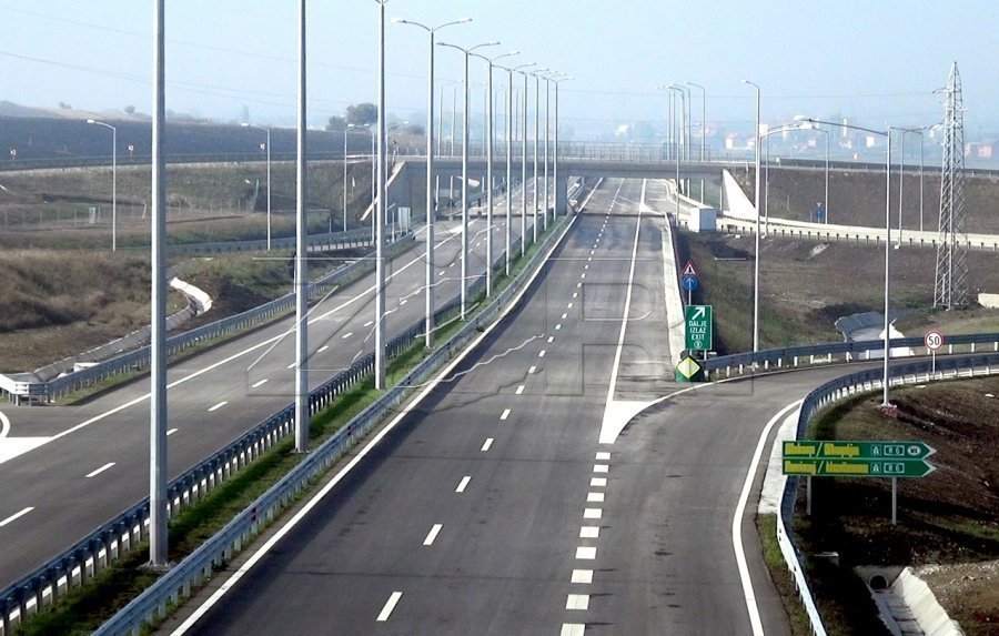 MIT  Komuna e Ferizajt të ndërmarrë masa urgjente për normalizimin e trafikut