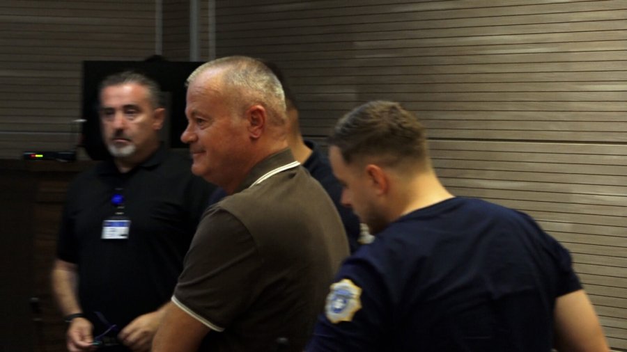 Prokuroria kërkon dënimin maksimal për Gjokoviqin  Viktimat dhe familjet e tyre nuk kërkojnë hakmarrje  por drejtësi