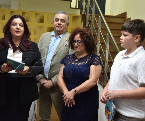 Malta sjell në Kosovë librin për fëmijë “Mikelini”, synohet përfshirja në institucionet arsimore