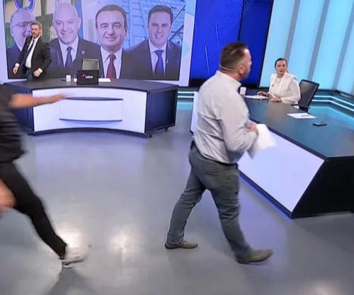 Përplasje në studio, panelisti Mustafë Kadriaj mësyn drejt Nexhmedin Spahiut - ndërpritet transmetimi
