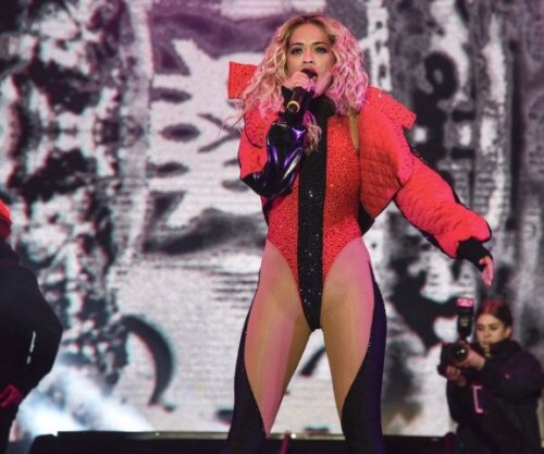 Rita Ora zbulon ritualet familjare shqiptare dhe varësen që e mban gjithmonë me vete