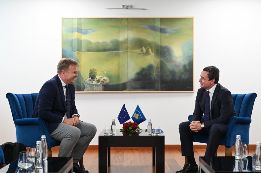 Kurti pret Sorensenin  Kosova mbetet e përkushtuar ndaj dialogut