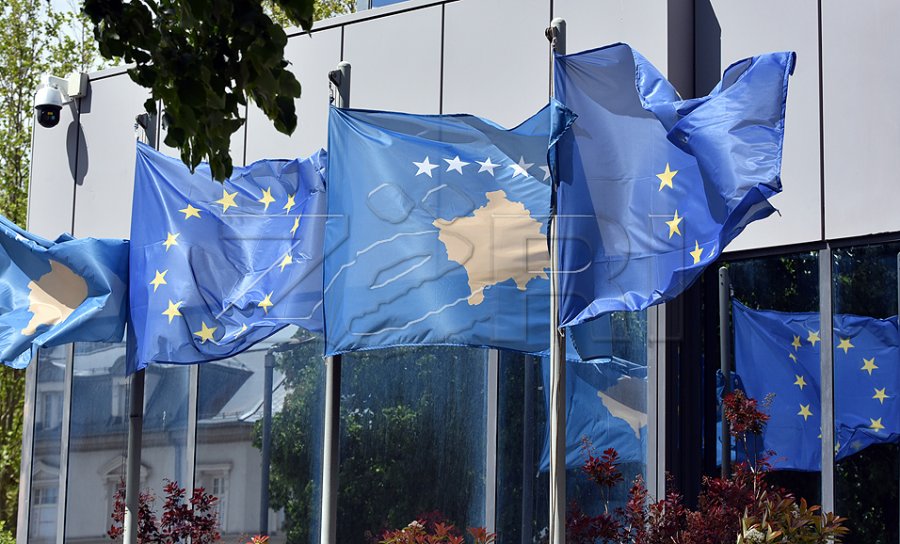 E zhytur në krizë institucionale, Kosova rrezikon humbjen e përhershme të milionave nga BE-ja