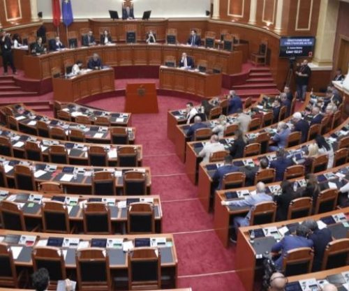 Kuvendi i Shqipërisë miraton marrëveshjen e huasë me SHBA-në për blerjet ushtarake