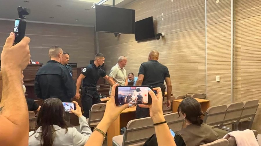 Rihapet shqyrtimi gjyqësor ndaj Millorad Gjokoviqit për krime lufte