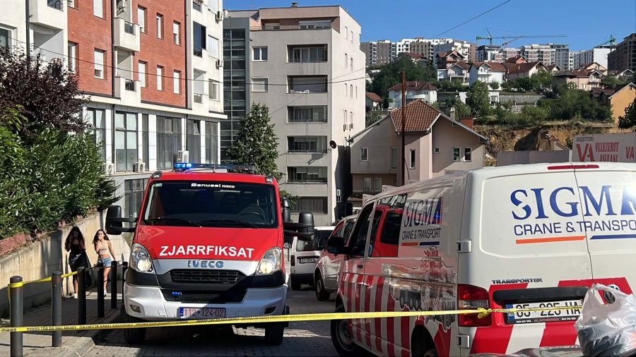Vdes i riu pas rënies së kranit në Prishtinë