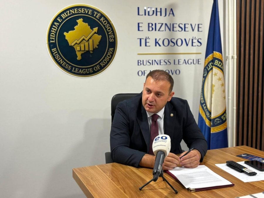 Dreshaj  Qindra kompani të sektorit të zhavorrit dhe minierave presin licenca  rrezikojnë falimentimin