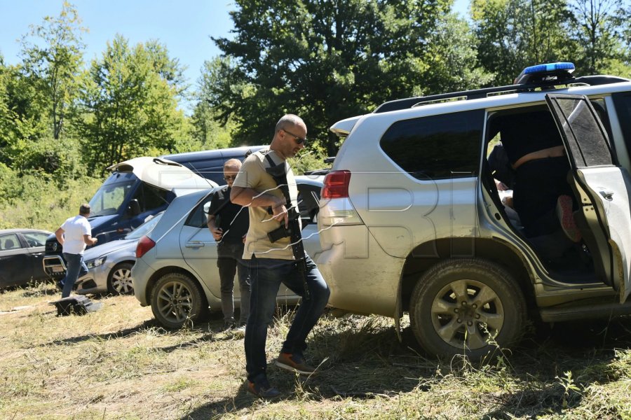 Vazhdojnë kërkimet në lokacionin e tretë për varrezë masive në Zubin Potok