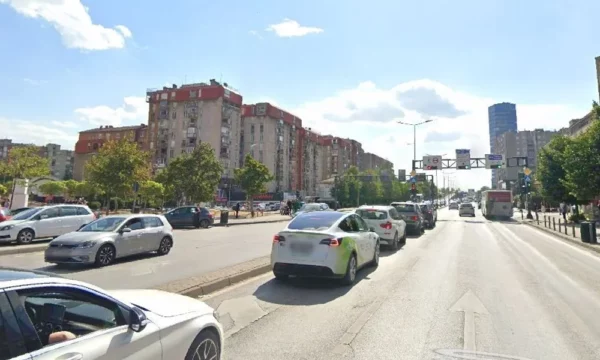 Kosova hyn në  Google Street View   publikohen pamjet 360 gradëshe