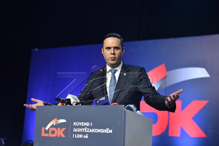 LIVE | Abdixhiku mbetet kryetar i LDK-së