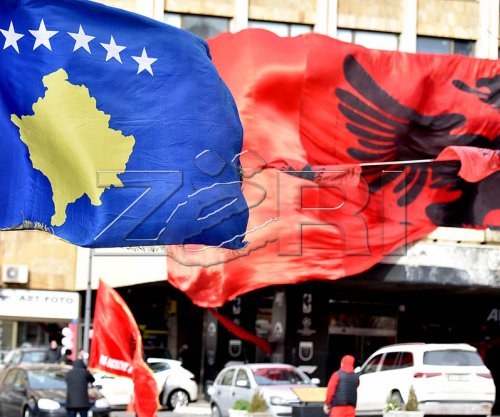 Shqipëria uron Kosovën për zgjedhjet, Hoxha: Presim formimin e institucioneve të reja