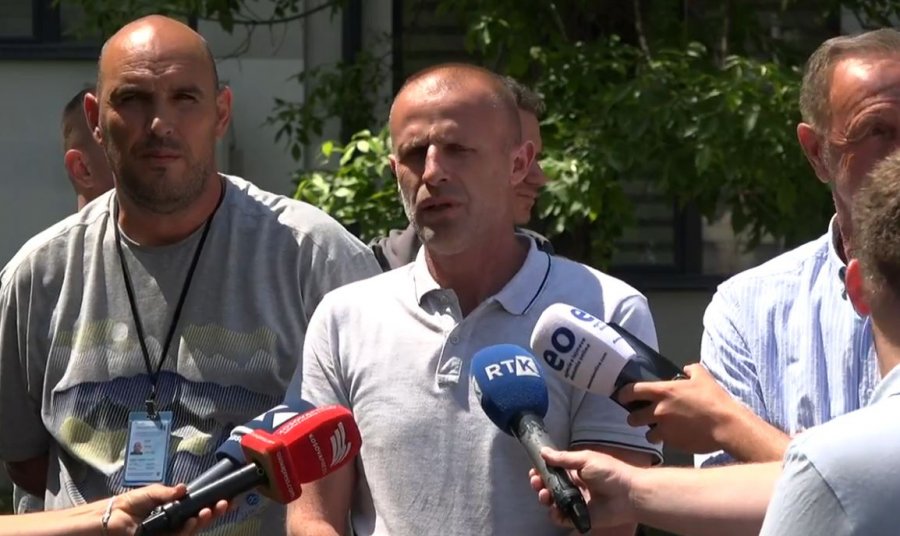 Punëtorët e sigurimit në UP nisin grevën, presin konfirmimin nga Rektorati për rritjen e pagave në 500 euro