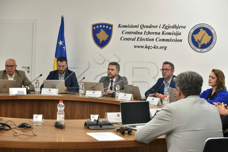 Krasniqi  Subjektet politike janë përgjegjëse nëse përfshijnë në ekipet numëruese persona që janë evidentuar në parregullsitë e zgjedhjeve të fundit