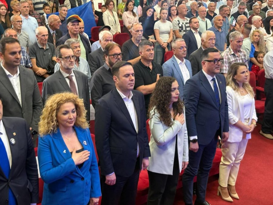 Abdixhiku nga Mitrovica  Ky qytet është krenaria e Kosovës dhe meriton projekte madhore për të ardhmen