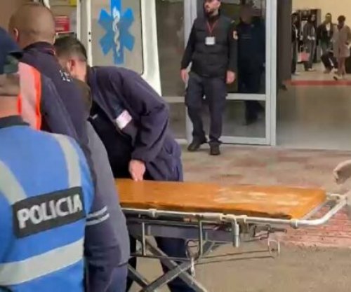 U dërgua me helikopter në spital, kjo është gjendja shëndetësore e autorit të vrasjes së policit në Shqipëri