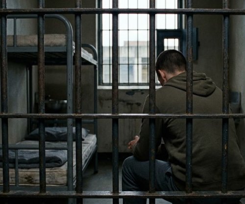 Mbi një vit burg gjakovarit që rrahu nënën e tij