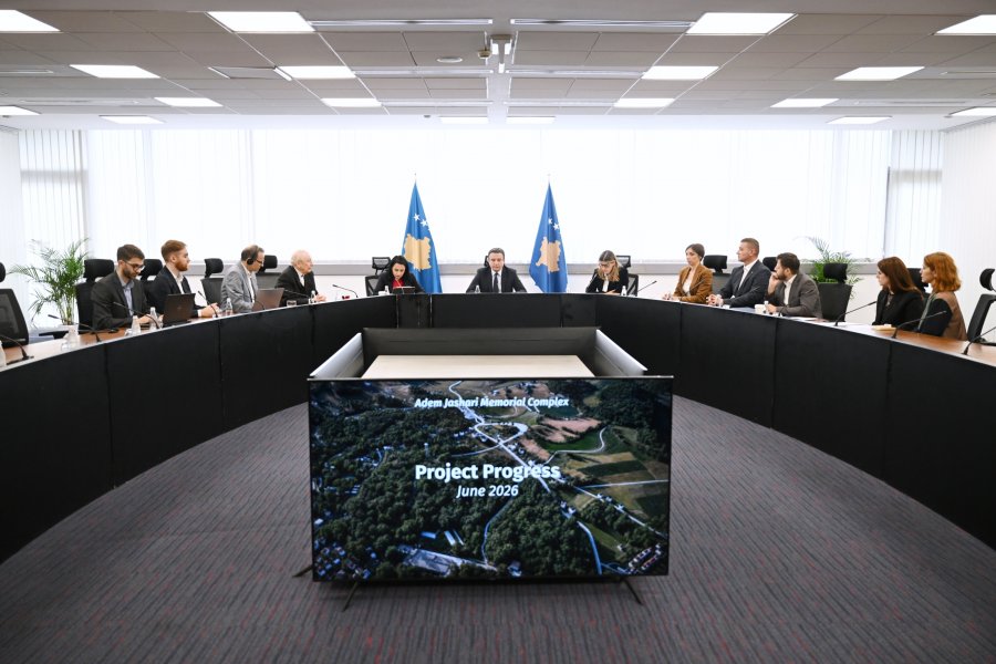 Kurti: Gjatë këtij viti pritet të përfundojnë projektet e konservimit të kullave të Jasharëve