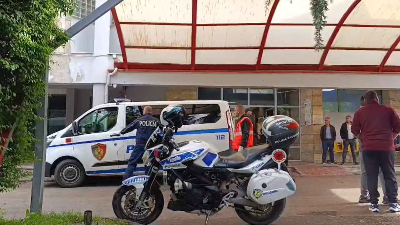 Policia jep detaje për rastin në Maliq të Shqipërisë  ku u vra një polic dhe një tjetër u plagos
