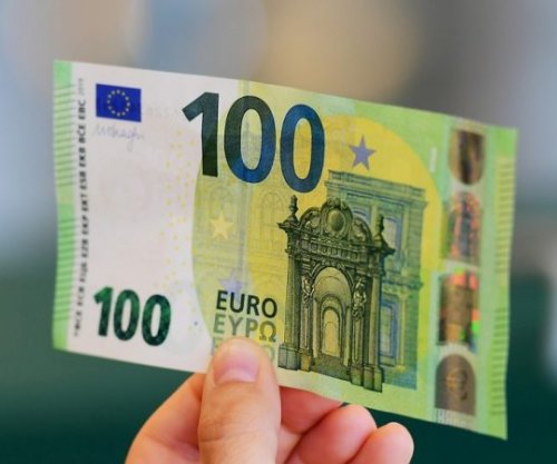 100 eurot për studentët dhe punëtorët privatë, edhe pak orë deri në mbylljen e aplikimit