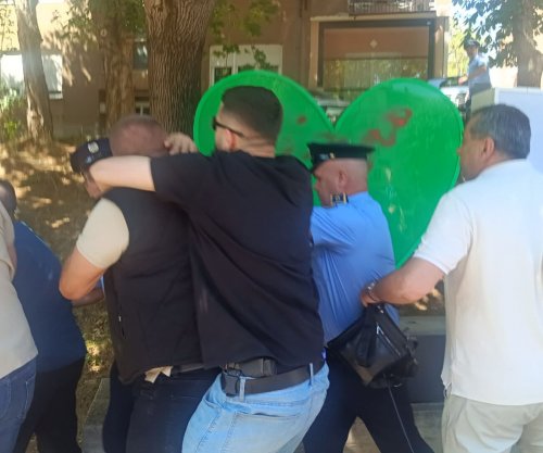 Arrestohen kryetari dhe kryesuesi i Komunës së Mitrovicës së Veriut