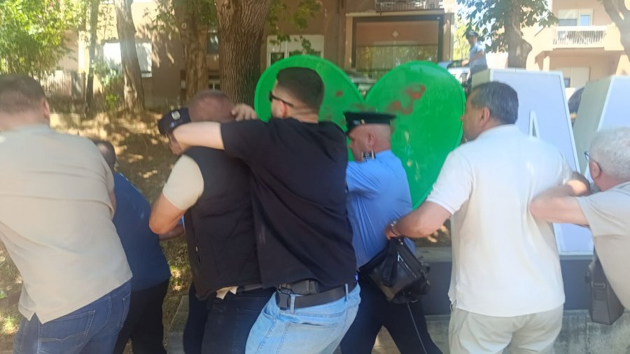 Arrestohen kryetari dhe kryesuesi i Komunës së Mitrovicës së Veriut