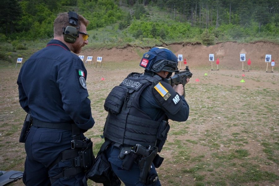 karabinieret-e-kfor-it-sterviten-per-gatishmeri-operacionale