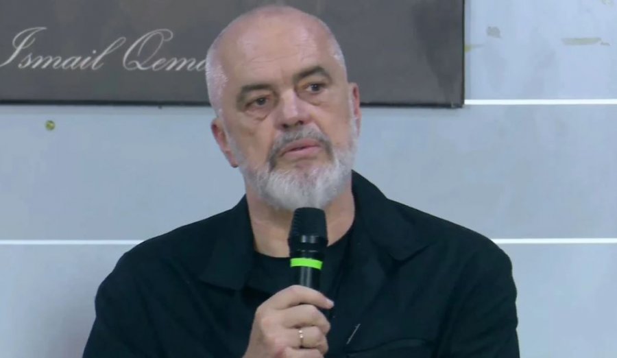 Rama me banorët e Zvërnecit  Investitorët e kanë blerë tokën ligjërisht