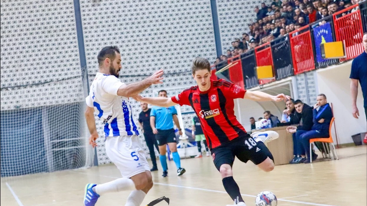 Sot  ndeshja e parë finale në futsall mes FC Drenicës dhe FC Prishtinës 01