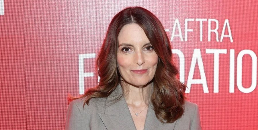 Tina Fey flet për plakjen  Vitet  50 janë puberteti i përmbysur  trupi ndryshon në mënyra të këqija