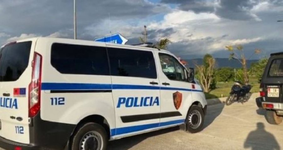 E rëndë në Kurbin  vajza vret nënën 85 vjeçare me thikë  e raporton si vdekje natyrale