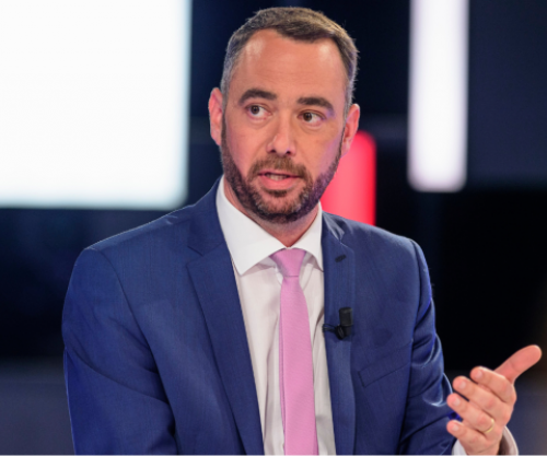 Prevot: Asnjë parti s’mund të qeverisë e vetme në Kosovë, ndërtimi i një koalicioni duhet të jetë prioritet