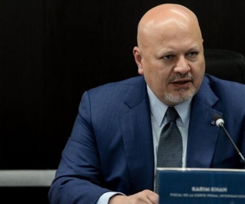 Pezullohet kreu i gjykatës ndërkombëtare penale, Khani nën hetim për sjellje të pahijshme me vartësen