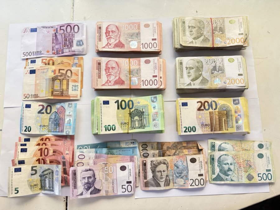 Dogana e Kosovës zbulon mbi 30 mijë euro të padeklaruara në pikën kufitare Bërnjak
