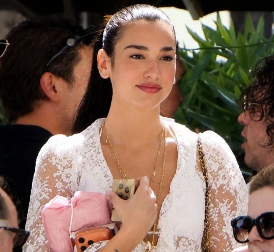 Dhurata e veçantë që Dua Lipa mori nga komuniteti arbëresh në ditën e martesës