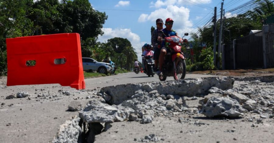 numri-i-te-vdekurve-nga-termeti-ne-filipine-rritet-ne-37-qindra-te-tjere-te-lenduar