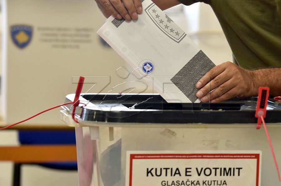 Qytetarët kërkojnë kompromis politik: Jemi lodhur nga zgjedhjet