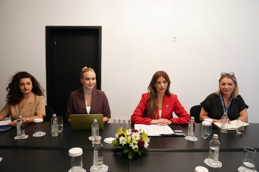 Haxhiu takon presidenten e Sllovenisë, Natasha Pirc Musar