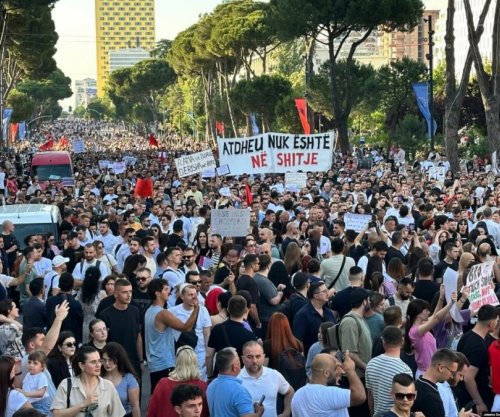 Edi Rama: Protestat po dëmtojnë turizmin, ka një frymë fashiste që duhet ndalur