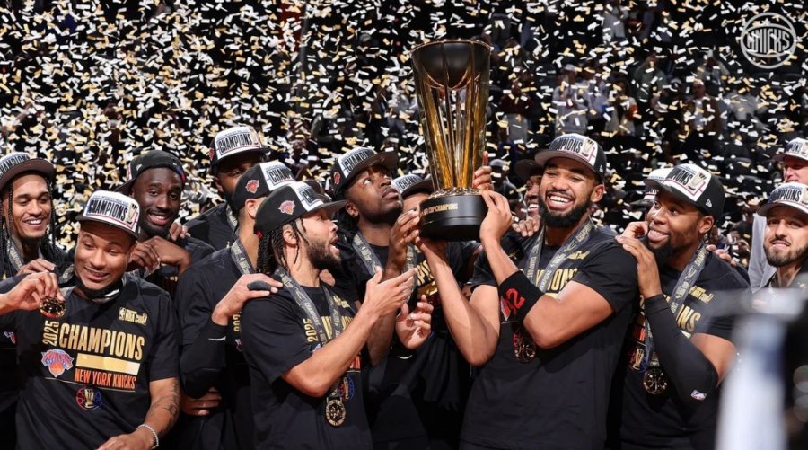 New York Knicks shpallen kampionë të NBA pas 53 vitesh