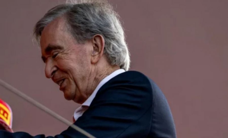Dikur student i nënvlerësuar  sot miliarderi Bernard Arnault themelues i firmave të famshme të modës