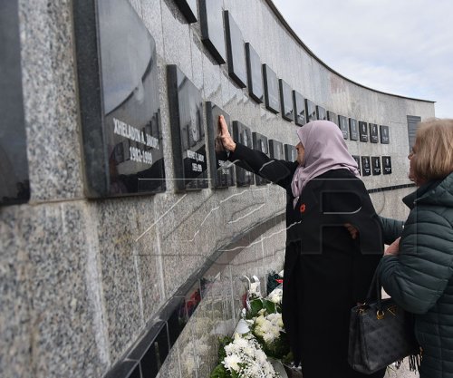 YIHR: Serbia mohoi mbi 110 herë krimet e luftës - duke përfshirë masakrën e Reçakut, Srebrenicën dhe rrethimin e Sarajevës