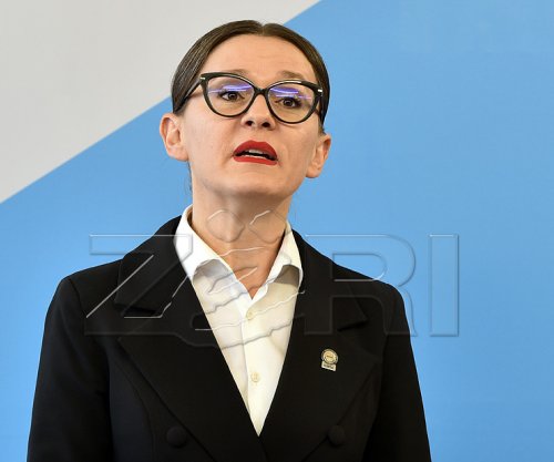 Kabashi-Ramaj: PDK-ja s’ka vija të kuqe, por s’kemi asgjë të përbashkët me LVV-në