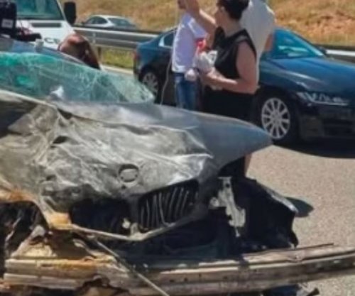 Pas kritikave për ndërhyrje në autostradën “Ibrahim Rugova”, nënshkruhen kontratat për sanimin e rrëshqitjeve