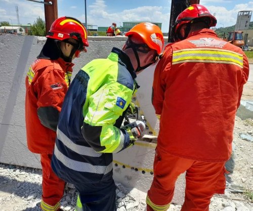 FSK-ja dhe Forcat e Armatosura të Shqipërisë zhvillojnë trajnim të përbashkët për kërkim-shpëtim urban