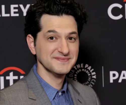 Ben Schwartz i bashkohet kastit të filmave për Beatles