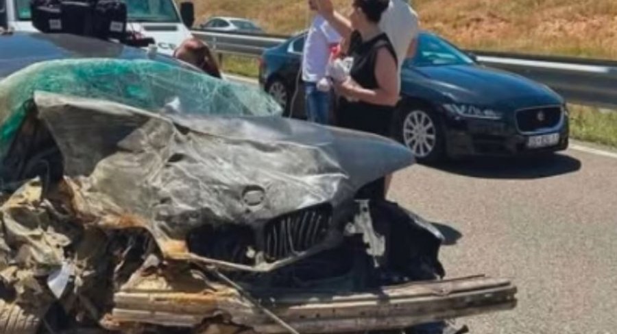 Pas kritikave për ndërhyrje në autostradën  Ibrahim Rugova   nënshkruhen kontratat për sanimin e rrëshqitjeve