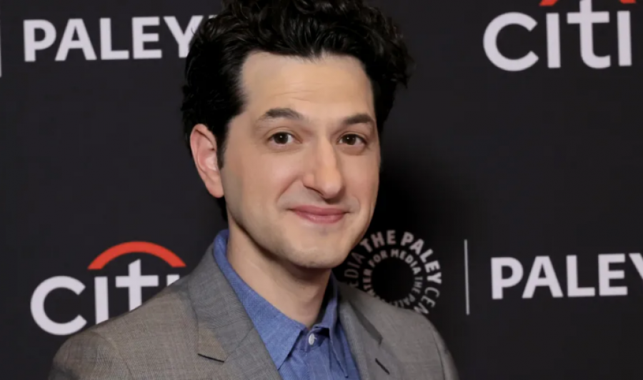 Ben Schwartz i bashkohet kastit të filmave për Beatles