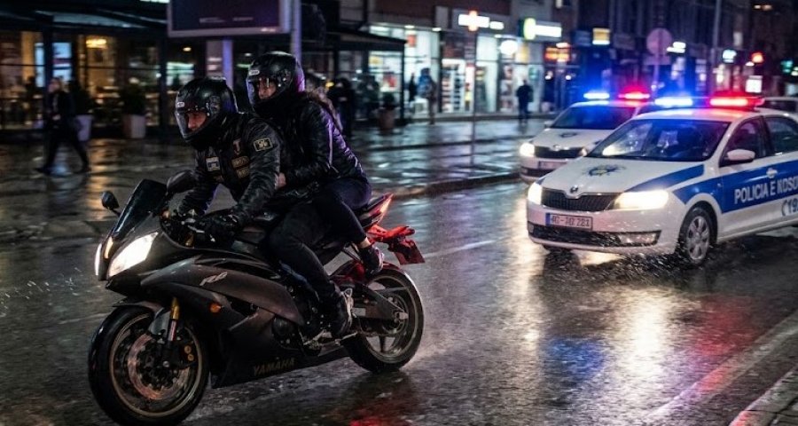 Dy persona tentuan t i ikin policisë në Prishtinë  njëri hodhi një pistoletë me gaz gjatë arratisjes