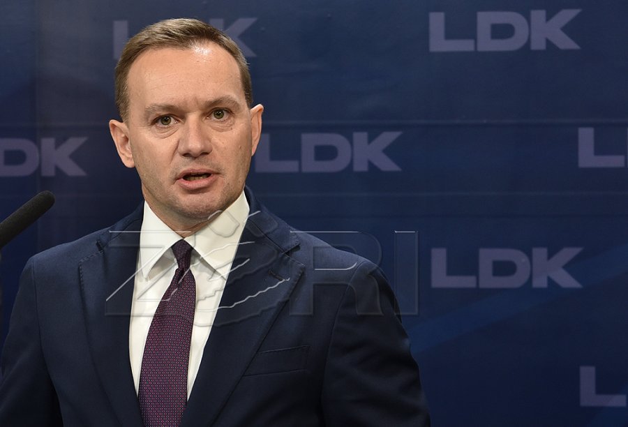 Zogaj pas kritikave brenda LDK-së: Debati të bëhet në organet e partisë, jo me deklarata të ngutshme