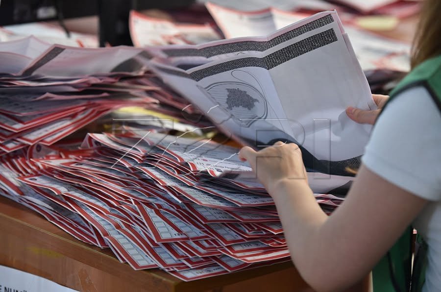 KQZ  Besojmë se brenda dy ditësh do të përmbyllet rinumërimi i 185 vendvotimeve